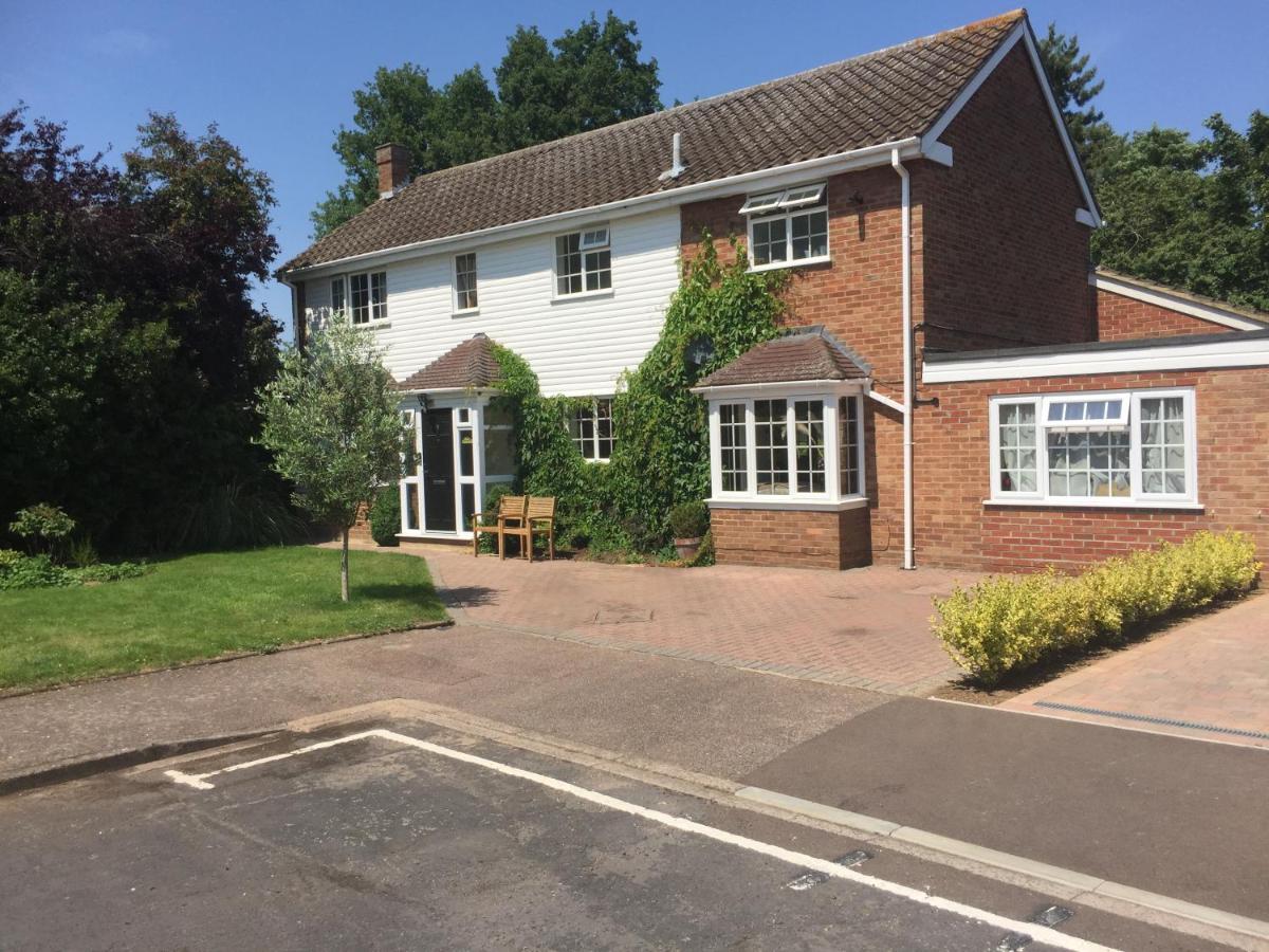 Апартаменты 9 Chudleigh Close Бедфорд Экстерьер фото